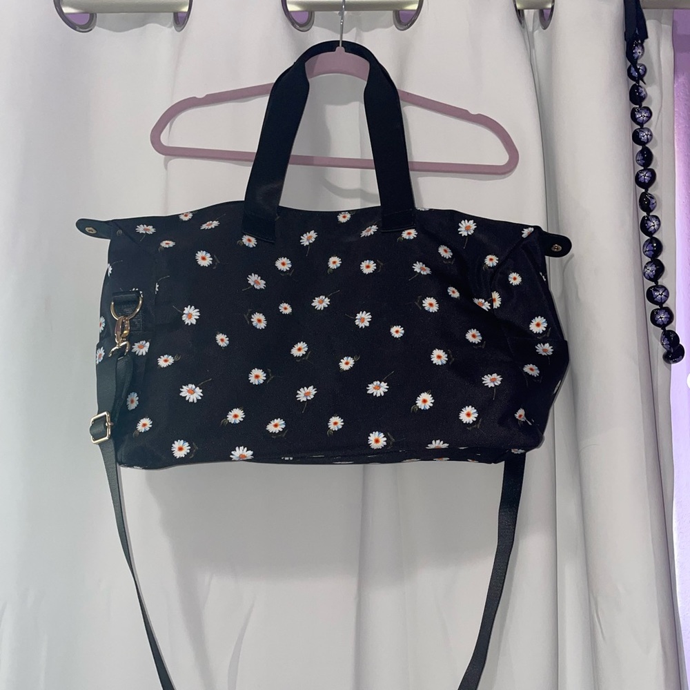 Alice and Olivia small duffle
